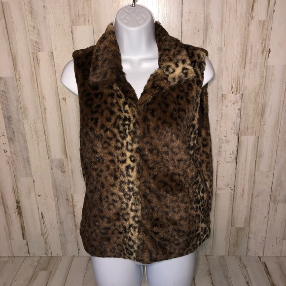 Betsey Johnson Faux Fur Animal Leopard Print Vest - Picture 4 of 7